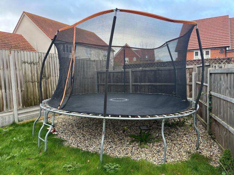 Trampoline