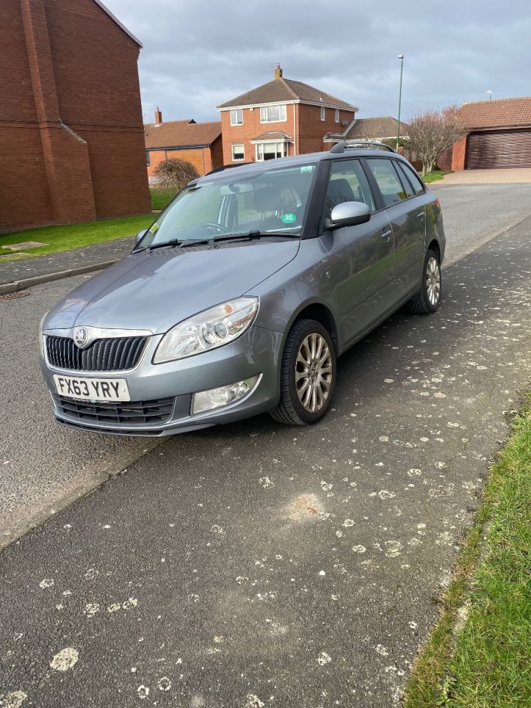 Skoda, FABIA, Estate, 2013, Manual, 1598 (cc), 5 doors