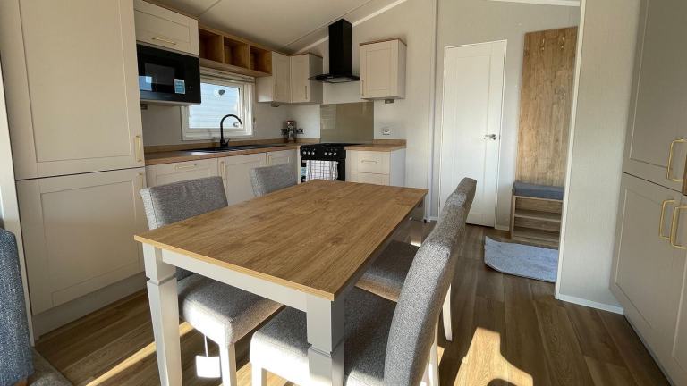 Sunseeker Yr Wyddfa - Luxury Static Caravan