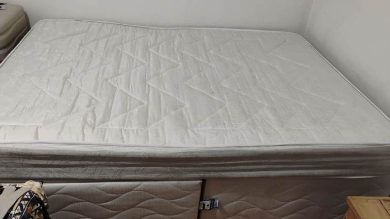 Free Double Divan Bed