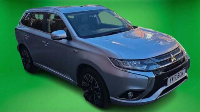 2017 Mitsubishi Outlander 2.0h 12kWh 4h SUV 5dr Petrol Plug-in Hybrid CVT 4WD Euro 6 (s/s) (200 p...