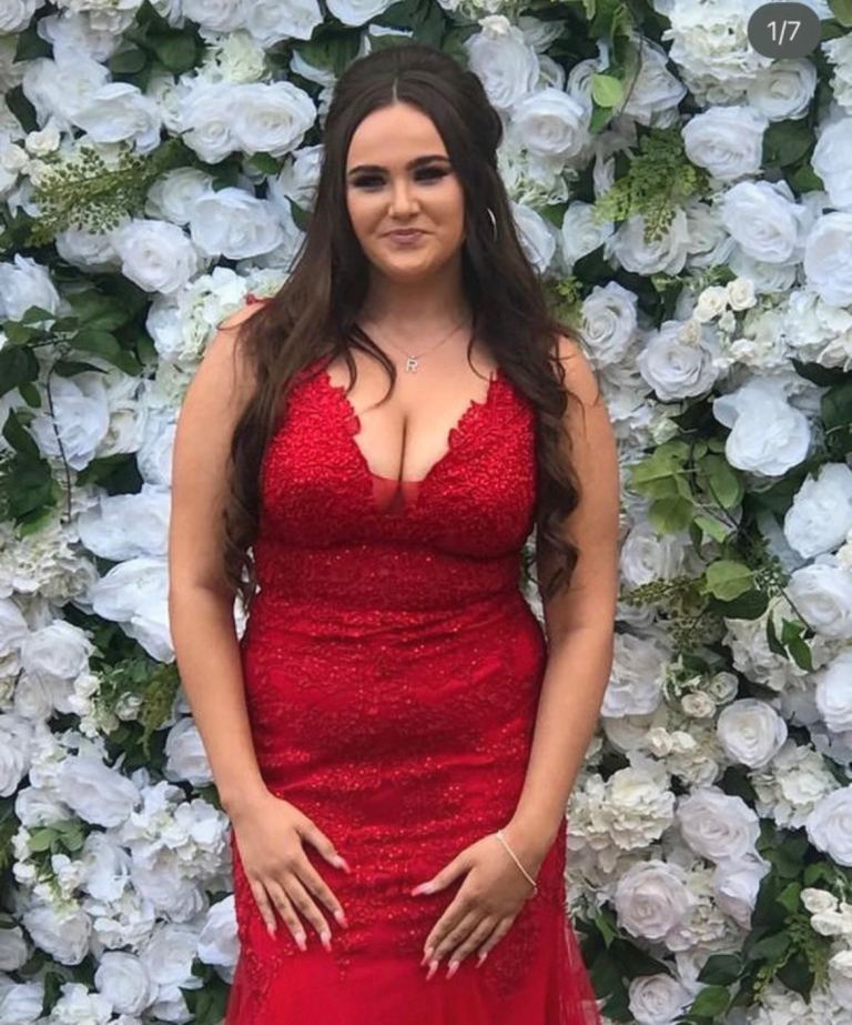 Stunning Red Prom Dress – Size 8/10, As Good As New