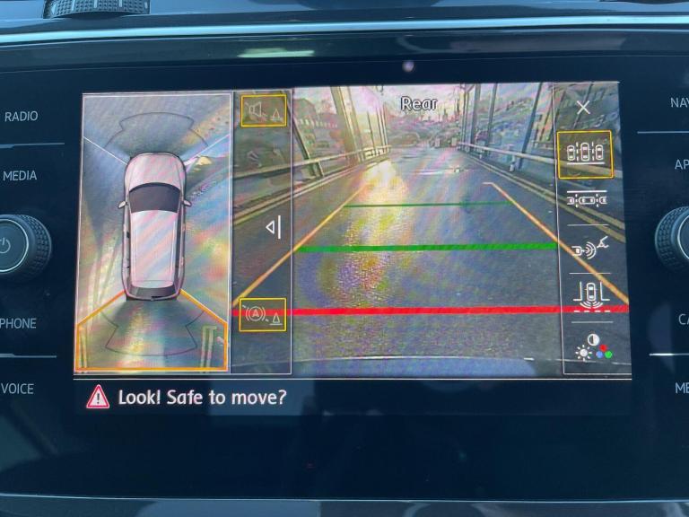 2020 Volkswagen Tiguan 1.5 TSI EVO R-Line Tech DSG Euro 6 (s/s) 5dr ESTATE Petrol Automatic