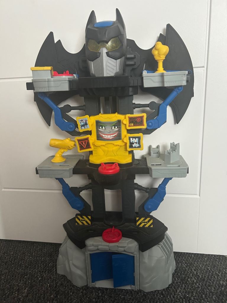 Fisher-Price Imaginext DC Super Friends Playsets – Good Condition