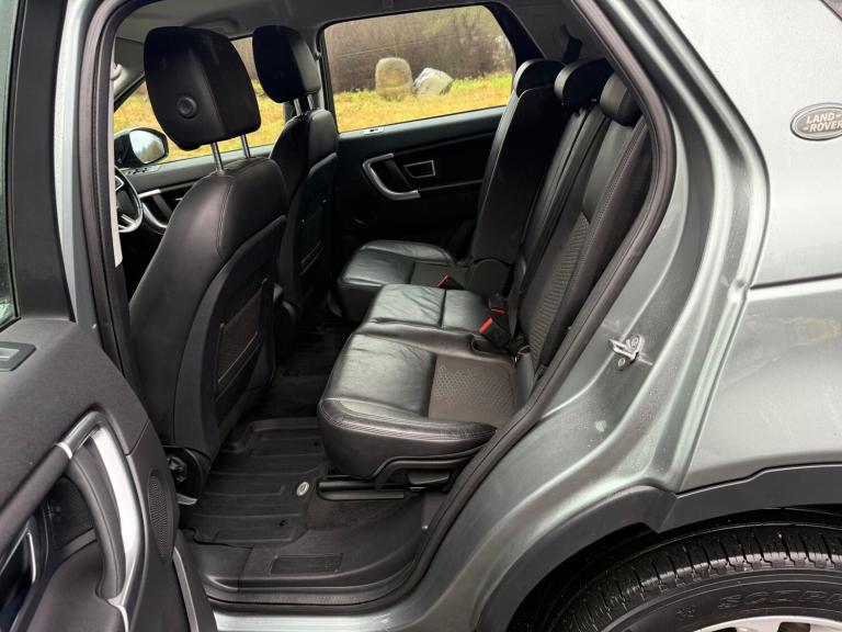 2017 Land Rover Discovery Sport 2.0 TD4 180 SE Tech 5dr Auto ESTATE Diesel Automatic
