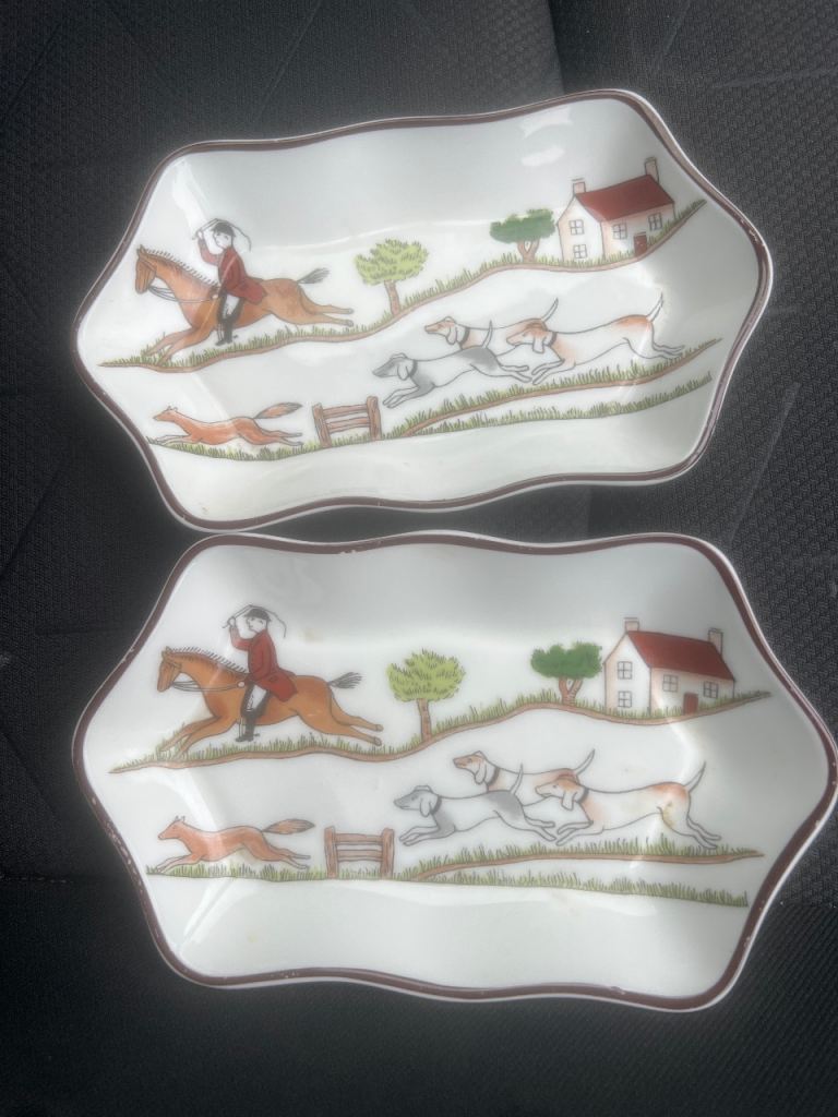Coalport Fine Bone China Hunting Scene Trinket Pin Dishes Pair