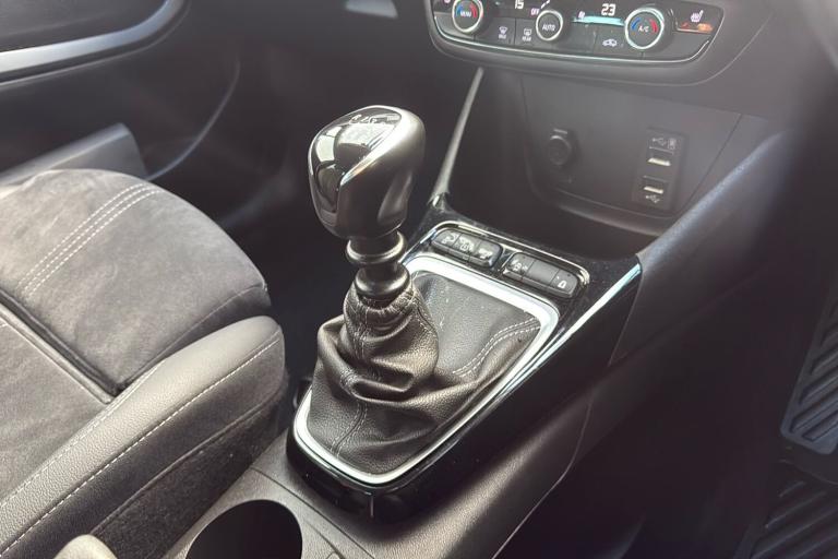  Vauxhall Crossland 1.2 Turbo Ultimate Suv 5dr Petrol Manual Euro 6 s/s 130 Ps