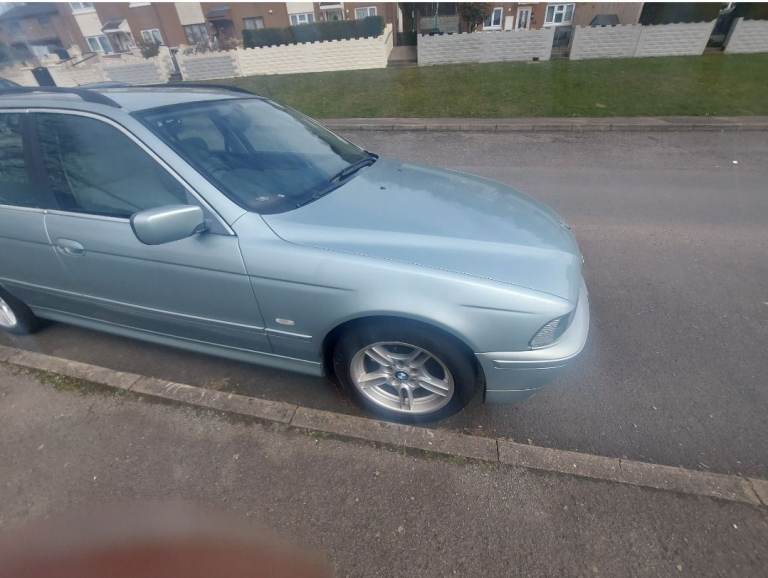 BMW, 5 SERIES, Estate, 2001, Semi-Auto, 2494 (cc), 5 doors