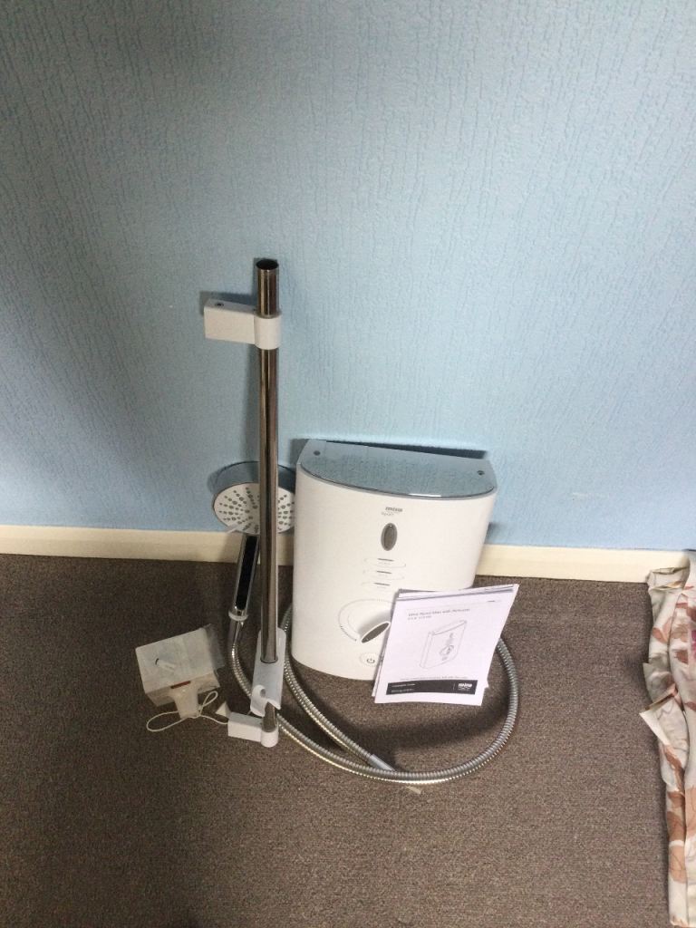 Mira Sport electric shower