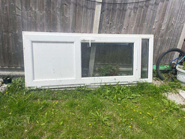 White UPVC Door with Glass Panel – Good Condition