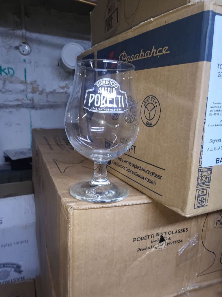 PUB BEER GLASSES 