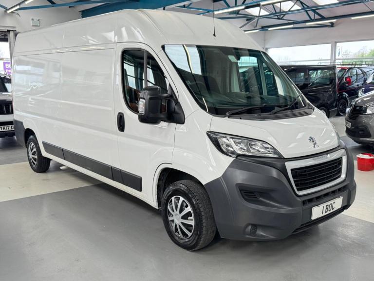 2016 Peugeot Boxer 2.0 BlueHDi 335 Professional L3 H2 Euro 6 5dr PANEL VAN Diesel Manual
