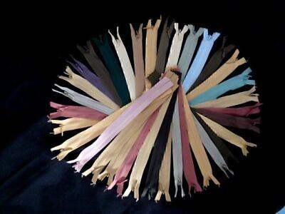 100 NORMAL ZIPS JOB LOT- MORE COLOURS AVAILABLE