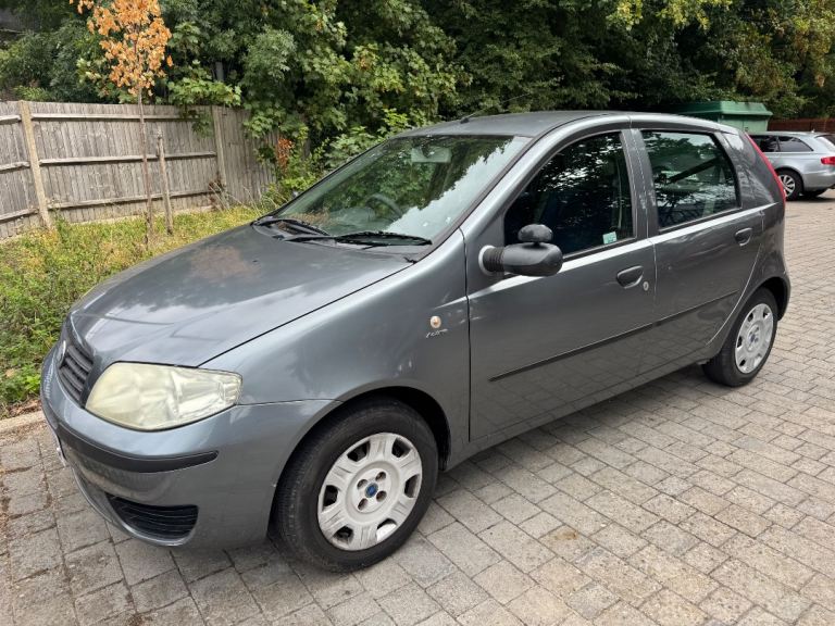 Fiat, PUNTO, Hatchback, 2005, Manual, 1242 (cc), 5 doors