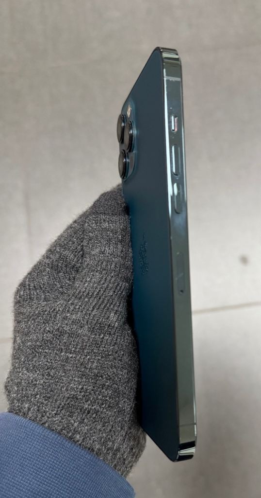 Apple iPhone 12 PRO Max Unlocked Excellent Condition 