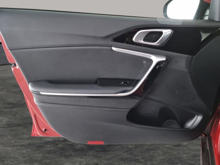 2022 Kia XCeed 1.6 GDi 8.9kWh 3 SUV 5dr Petrol Plug-in Hybrid DCT Euro 6 (s/s) (139 bhp) - Suv PE...