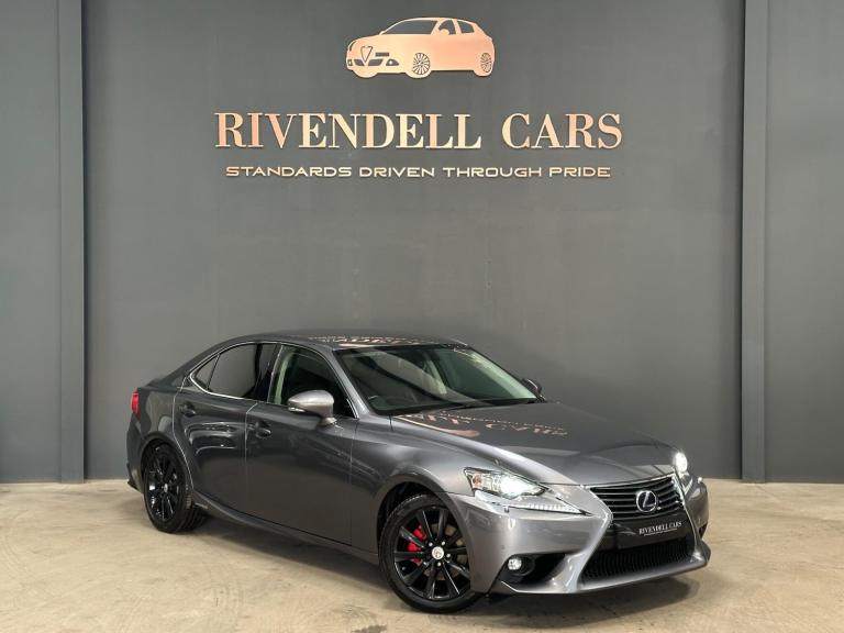  Lexus IS 2.5 300h Executive Edition E-CVT Euro 6 (s/s) 4dr Petrol/Electric Hybrid Automatic