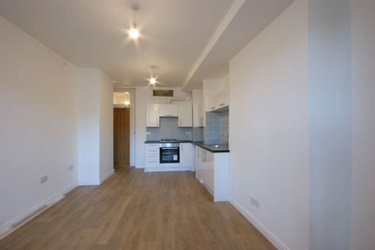 2 Bedroom Flat in Torquay