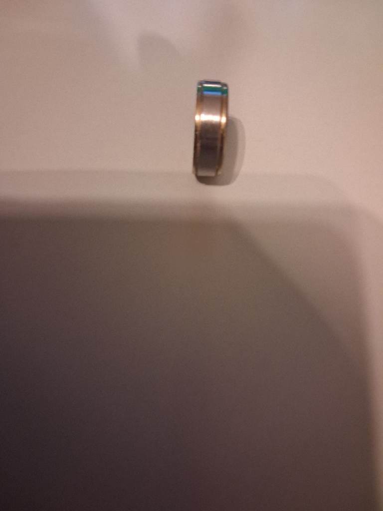 Stainless steel ring brilliant condition 