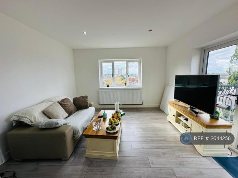 2 bedroom flat in Sudbury, Sudbury, CO10 (2 bed) (#2644258)