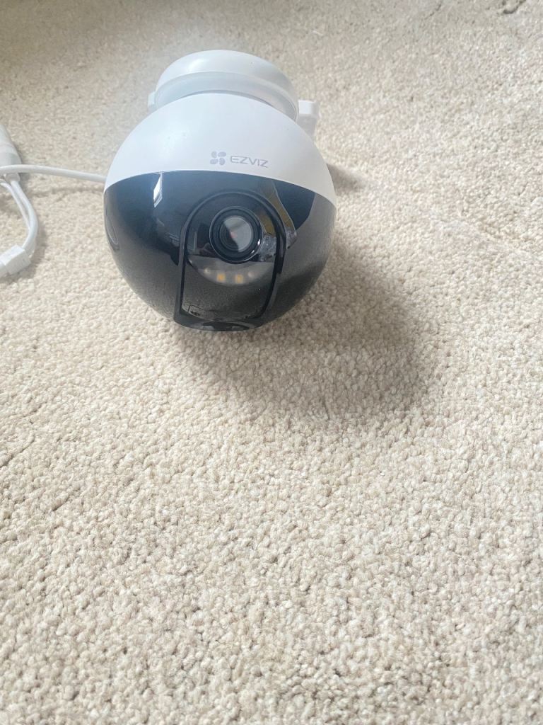 EZVIZ Dome Security Camera – Excellent Condition