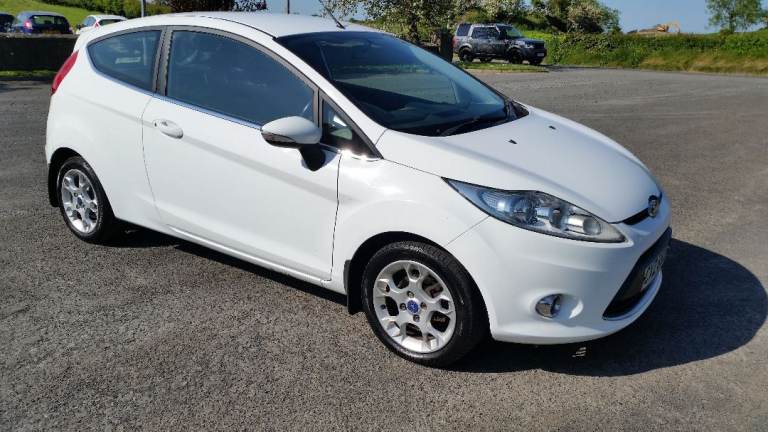 *!*BEAUTIFUL*!* 2012 Ford Fiesta 1.25 Zetec **MOT TO 24 NOV 2026** TIMING BELT REPLACED @73564 MILES
