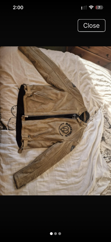Motorcycle jacket 