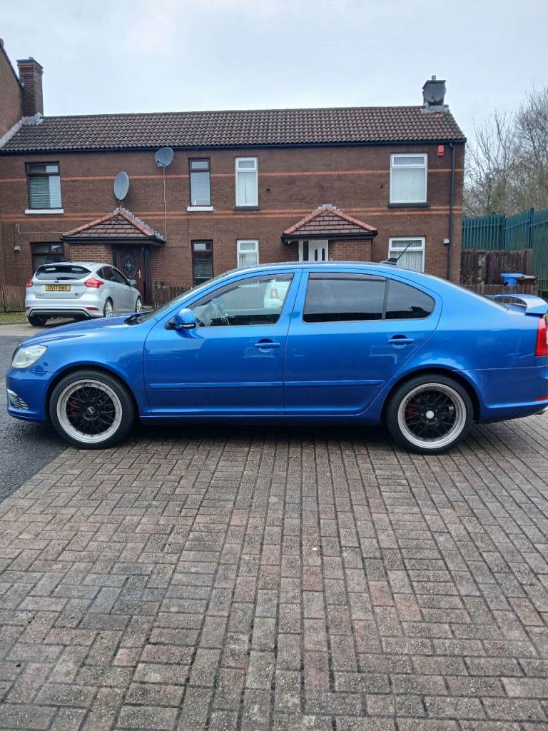 Skoda, OCTAVIA, Hatchback, 2012, Manual, 1968 (cc), 5 doors