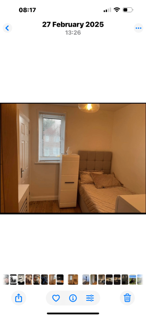 Single room for short tent