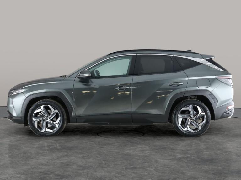 2022 Hyundai TUCSON 1.6 TGDi Plug-in Hybrid Ultimate 5dr 4WD Auto Estate HYBRID ELECTRIC Automatic