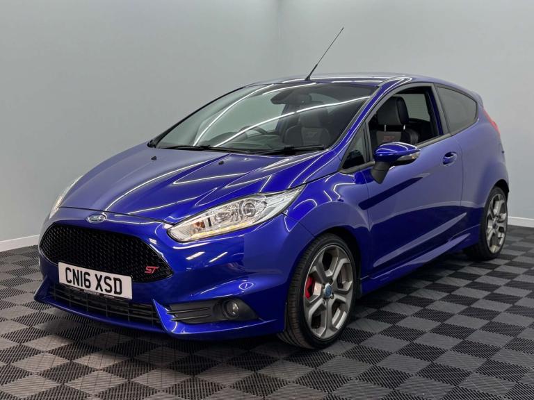 2016 Ford Fiesta 1.6 EcoBoost ST-3 3dr HATCHBACK PETROL Manual