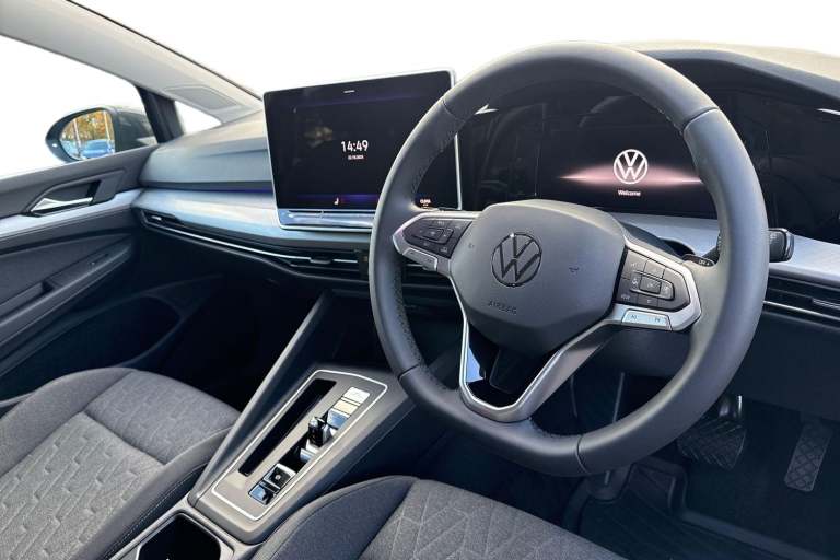 2025 Volkswagen Golf 1.5 eTSI 150 Match 5dr DSG Hatchback PETROL Automatic