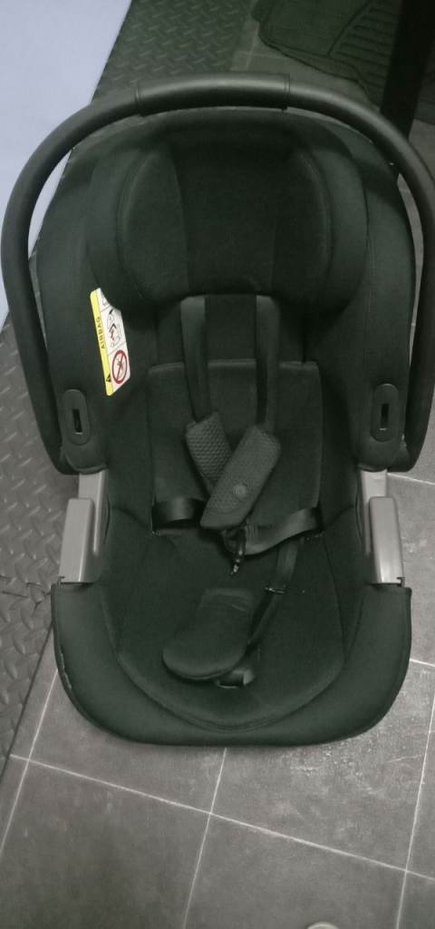 Baby car seat 
