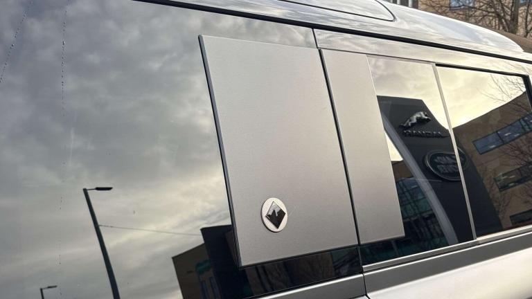 2025 Land Rover Defender 4.4 P635 Octa Edition One 110 5dr Auto SUV Petrol Automatic