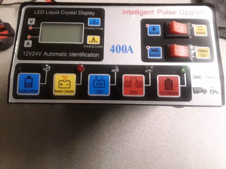 Vehicle heavy duty battery charger 12v or 24v 400a  new bargain 