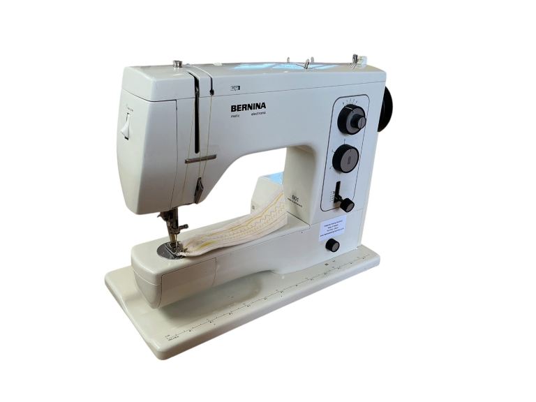 Bernina 801 Swiss Made Sewing Machine - SERVICED WITH WARRANTY - UK DELIVERY AVAILABLE