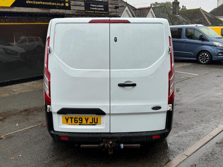 2019 Ford Transit Custom 2.0 260 EcoBlue L1 H1 Euro 6 5dr PANEL VAN Diesel Manual