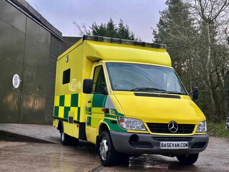 2006 Mercedes-Benz Sprinter 2.7 5 Cylinder | REAR DIF LOCK | EXHIBITION UNIT | MOBILE OFFICE OR S...
