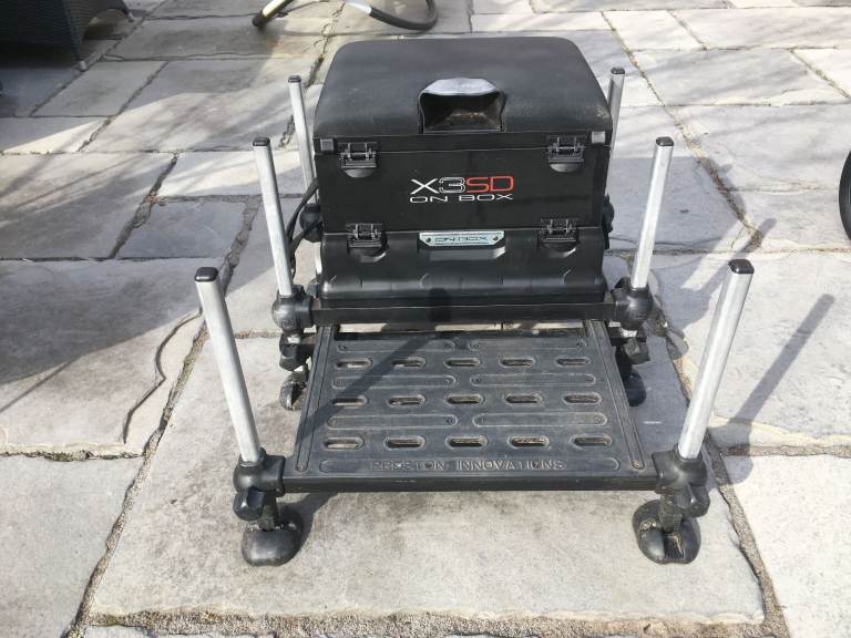 Preston Innovations Fishing Box, Platform and Barrow