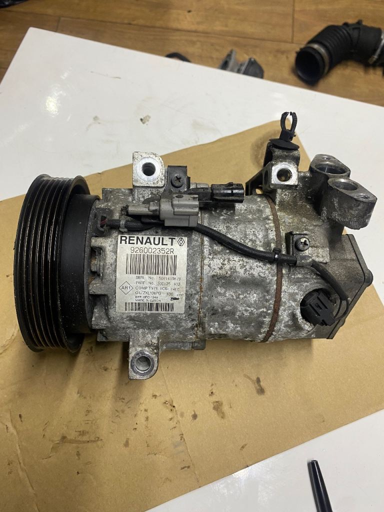 Renault capture  1.5 AC compressor