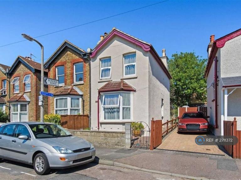 3 bedroom house in Brandon Road, Sutton, SM1 (3 bed) (#2711372)