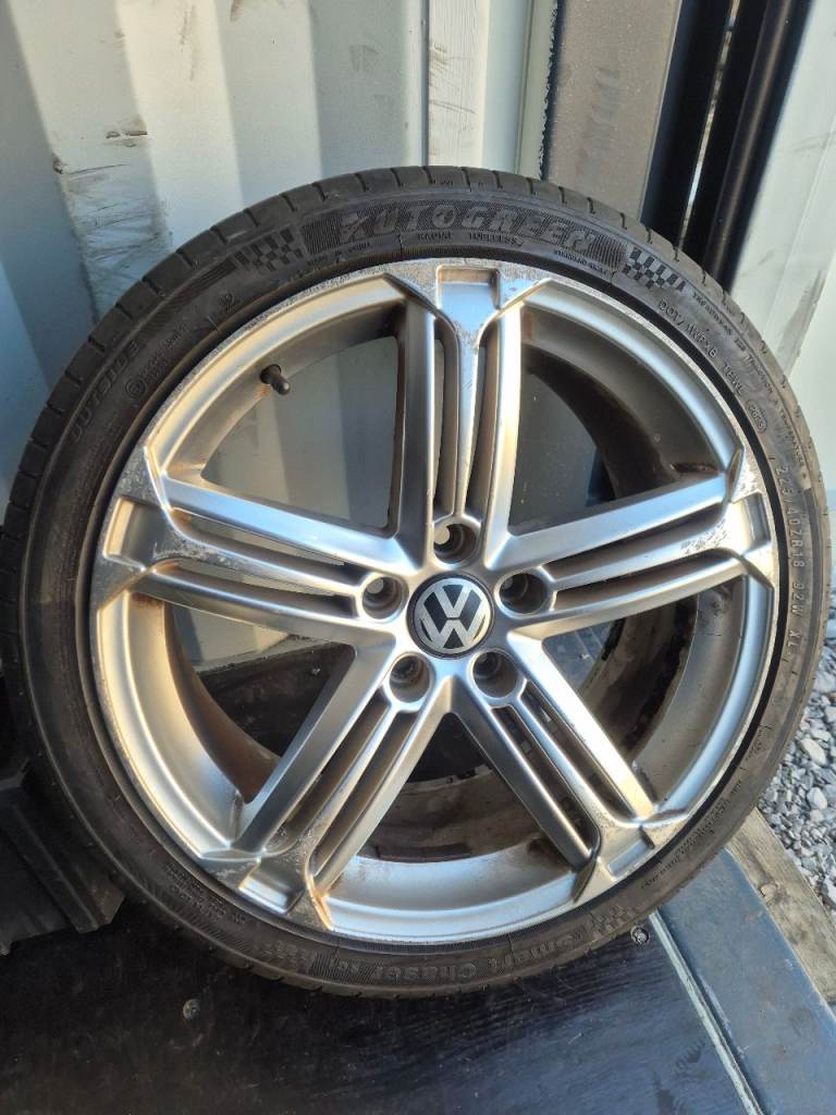 🌟X1 Vw Talladega style 18 inch alloy wheel with TYRE 7m