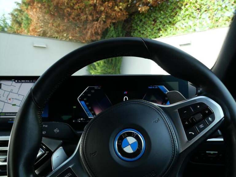 2022 BMW 3 Series 2.0 330e 12kWh M Sport Touring 5dr Petrol Plug-in Hybrid Auto Euro 6 (s/s)  Est...