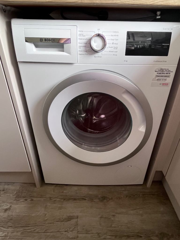 Bosch Series 4 Washing machine, front loader 8 kg 1400 rpm.
