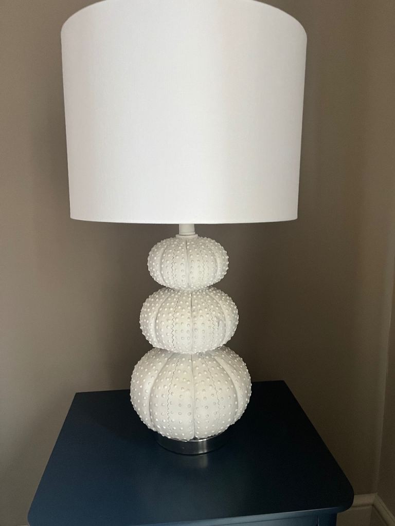 2 x Coach House Safavieh Rita table lamps