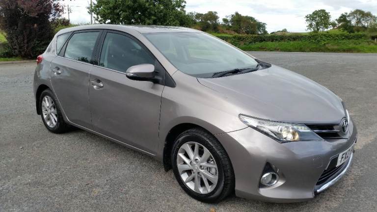 *!*FULL SERVICE HISTORY*!* 2014 Toyota AURIS 1.6 Icon Valvematic *MOT 29 AUGUST 2027* *JUST VALETED*
