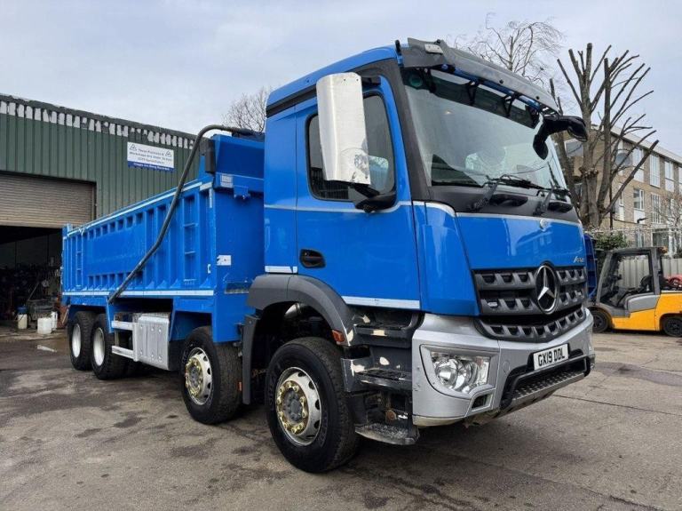 2019 MERCEDES AROCS 3243 8X4 TIPPER