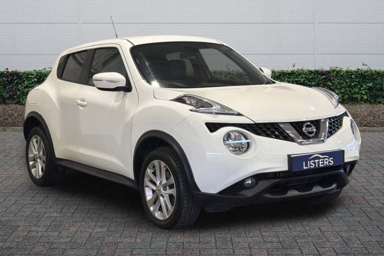 2017 Nissan Juke 1.2 DiG-T N-Connecta 5dr Hatchback Petrol Manual