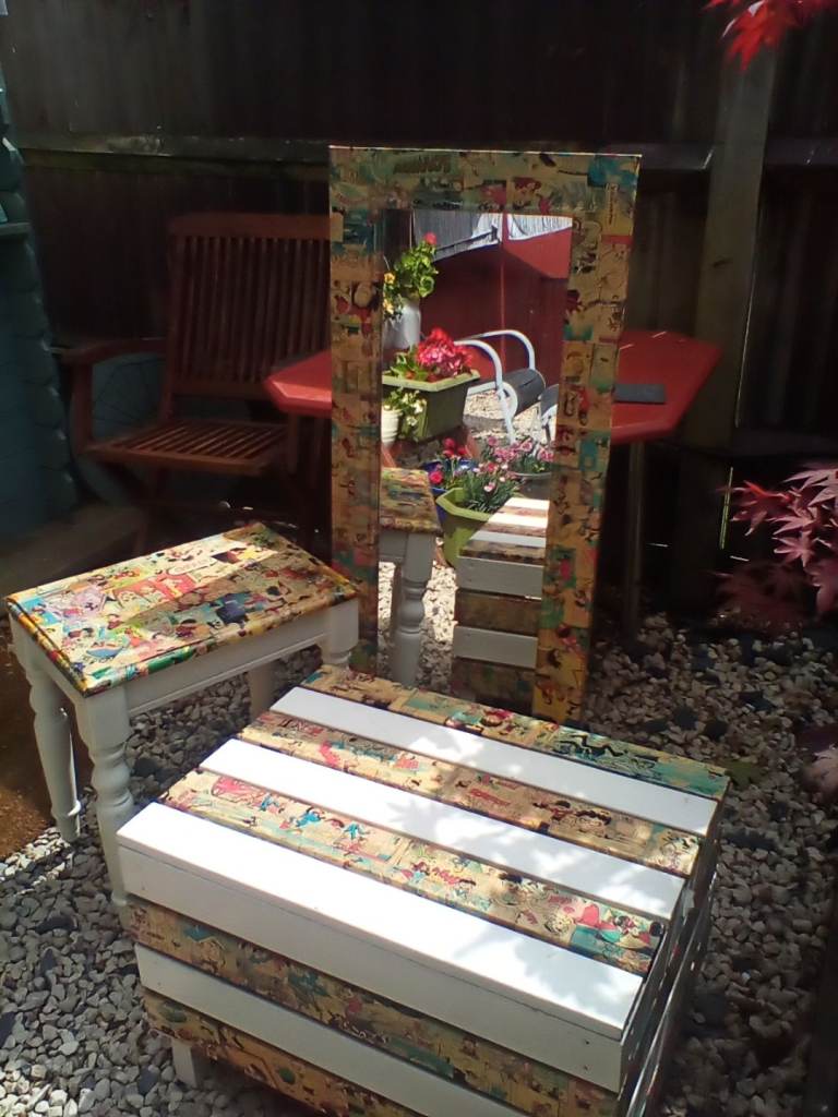 Children's bedroom furniture