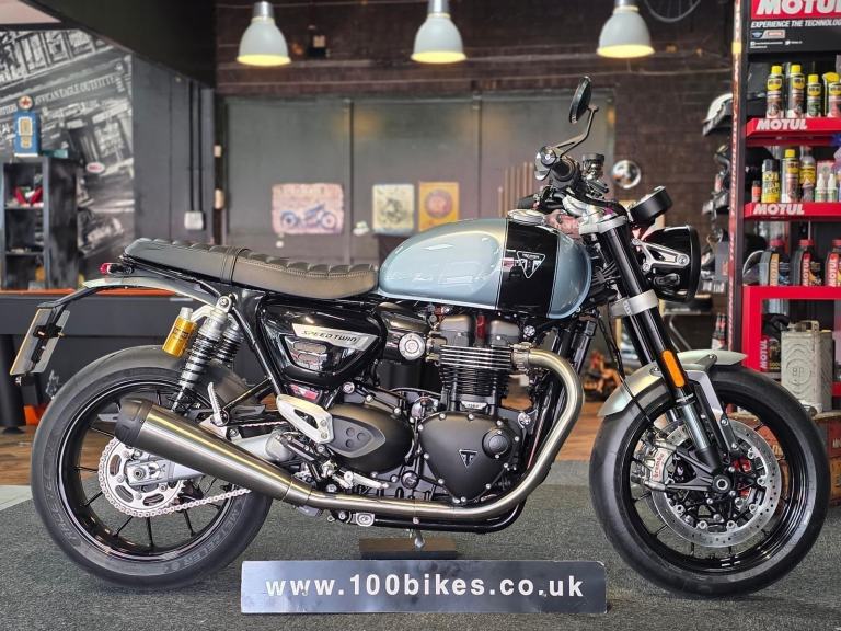 2025 TRIUMPH SPEED TWIN 1200cc BREITLING EDITION 89 MILE'S 